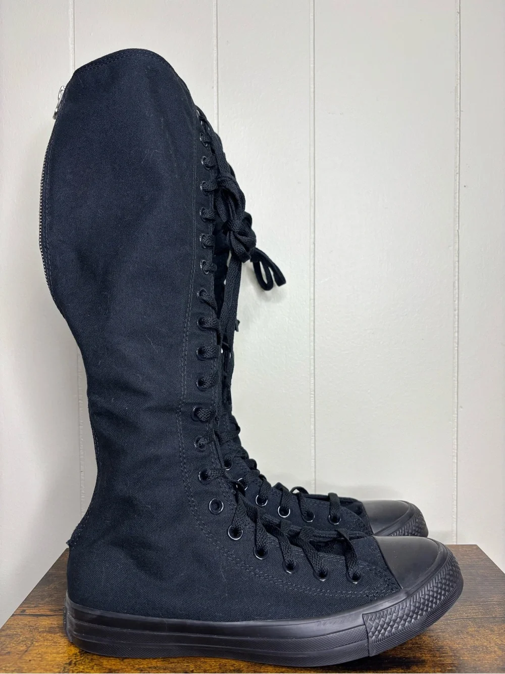 Converse Chuck Taylor All Star XX Hi All Black Boots Womens Size 9
